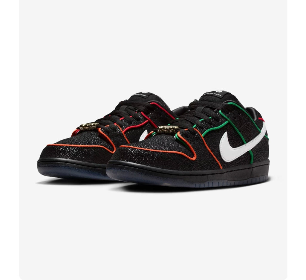 Nike SB Dunk Low Pro x Bronx Girls Skate size 9.5 men