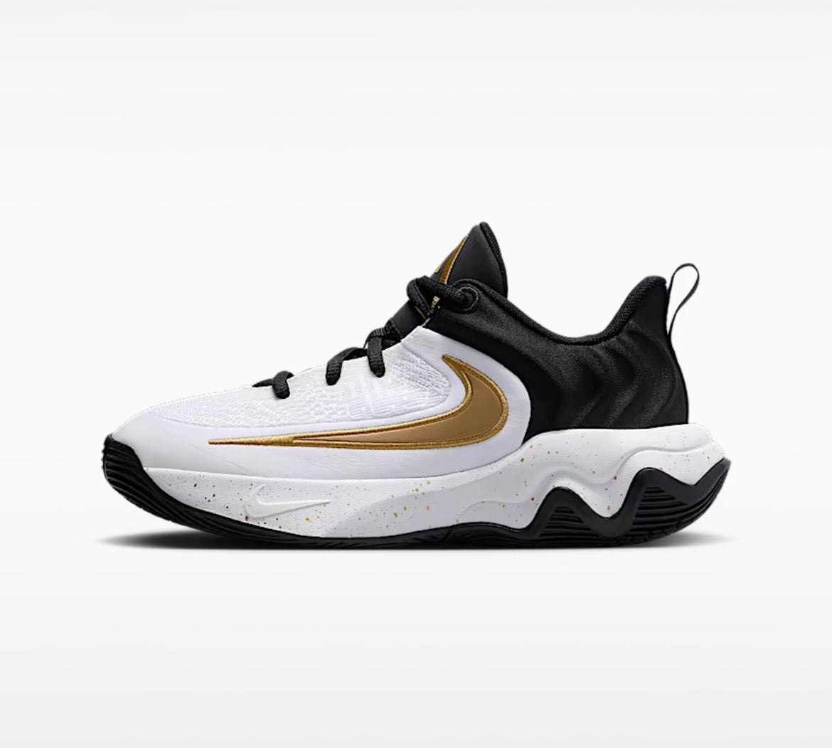 Giannis Immortality 4 (gs), size 7y