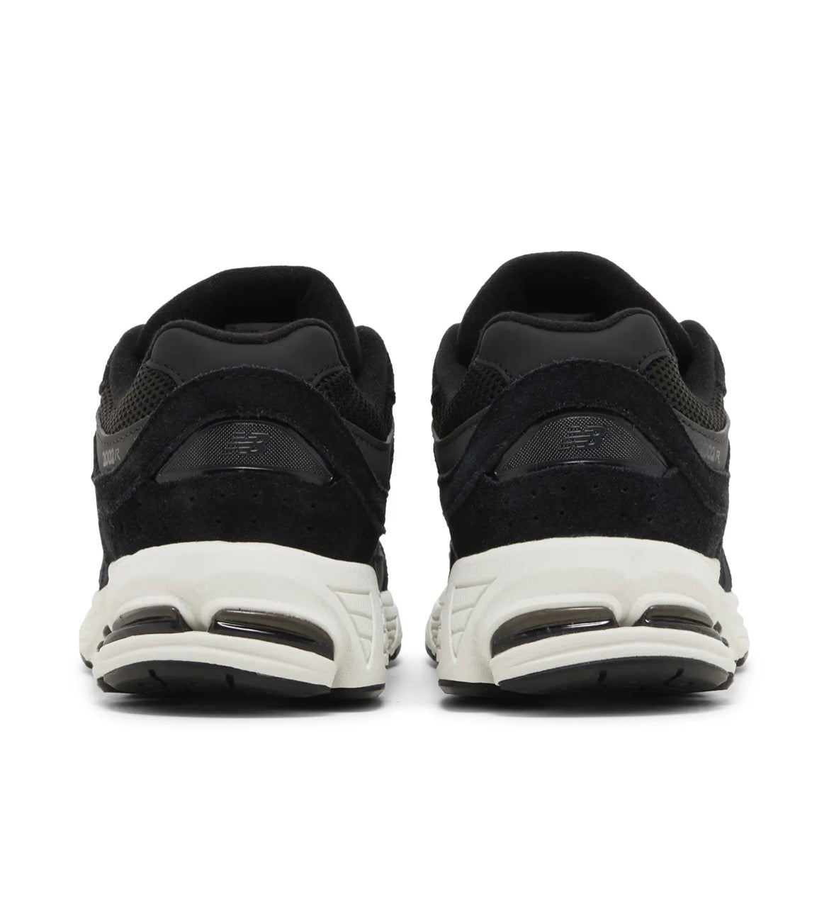 New Balance 2002R Big Kid 'Black Phantom' size 3.5