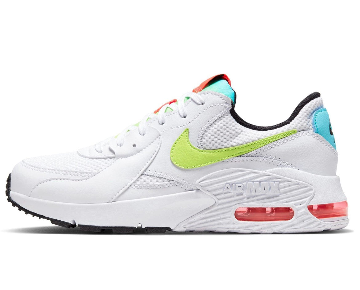 NIKE
AIR MAX EXCEE Size 6.5 women