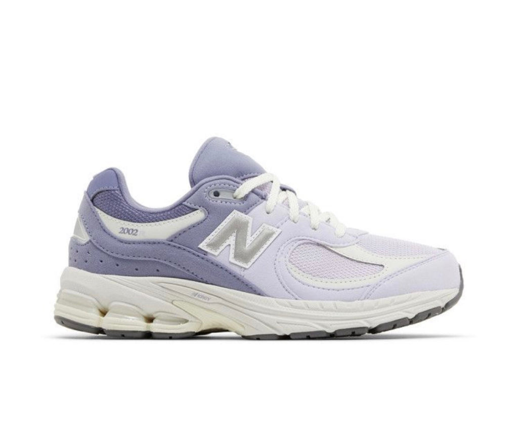 New Balance 2002R Big Kid 'Astral Purple' size 4